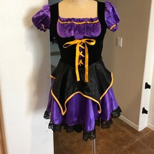 Halloween costume Girls with costume